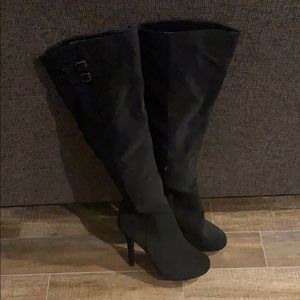 Madeline Stuart over the knee boots size 7